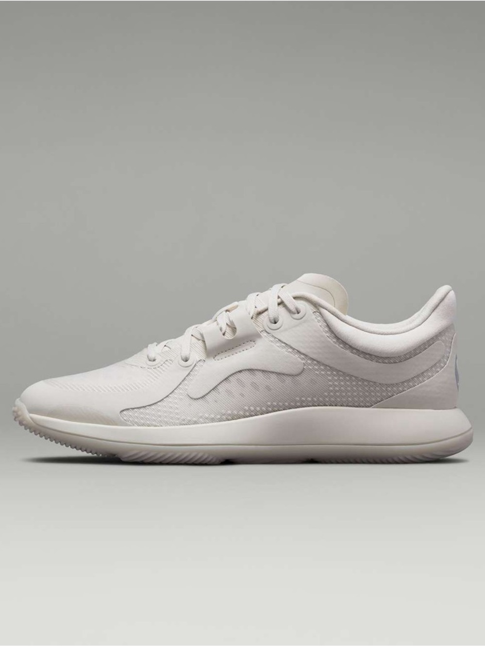 Women's Lululemon Strongfeel Train Sneakers Size 9.5